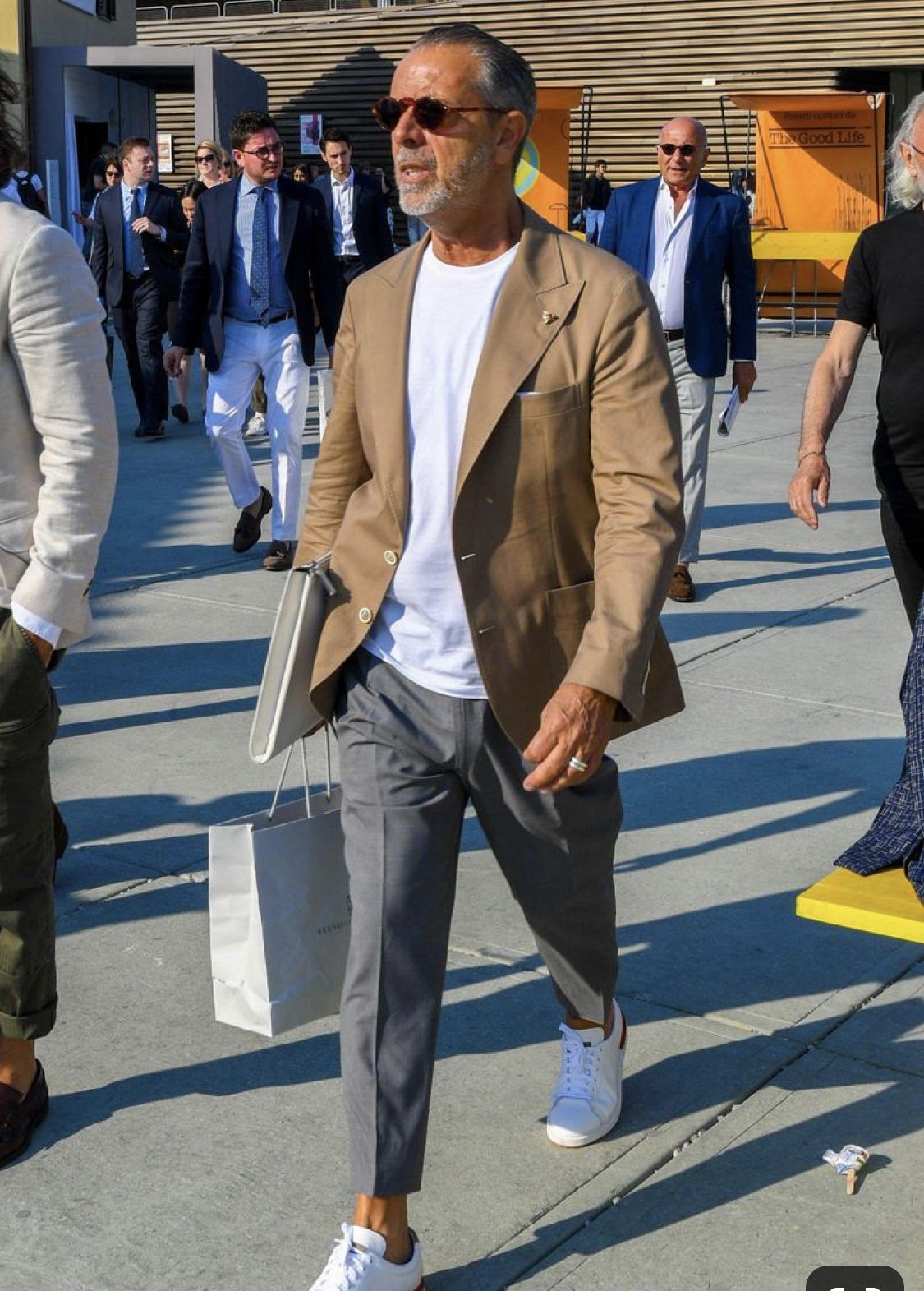 👔 Les 10 pièces les plus tendances pour la mode masculine en France – Automne/Hiver 2025