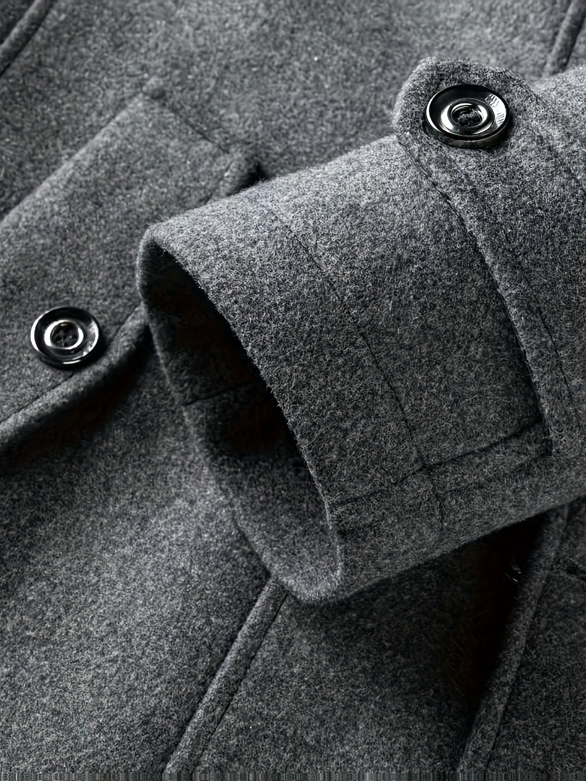LAURENT MONACO | VESTE À COL LARGE ET BOUTONS POUR HOMMES