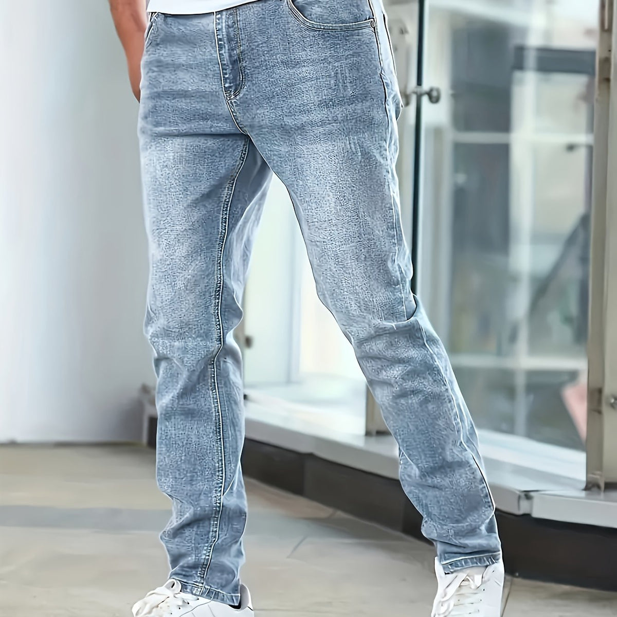 LAURENT MONACO | JEANS CLASSIQUES EN DENIM DÉLAVÉ POUR HOMMES