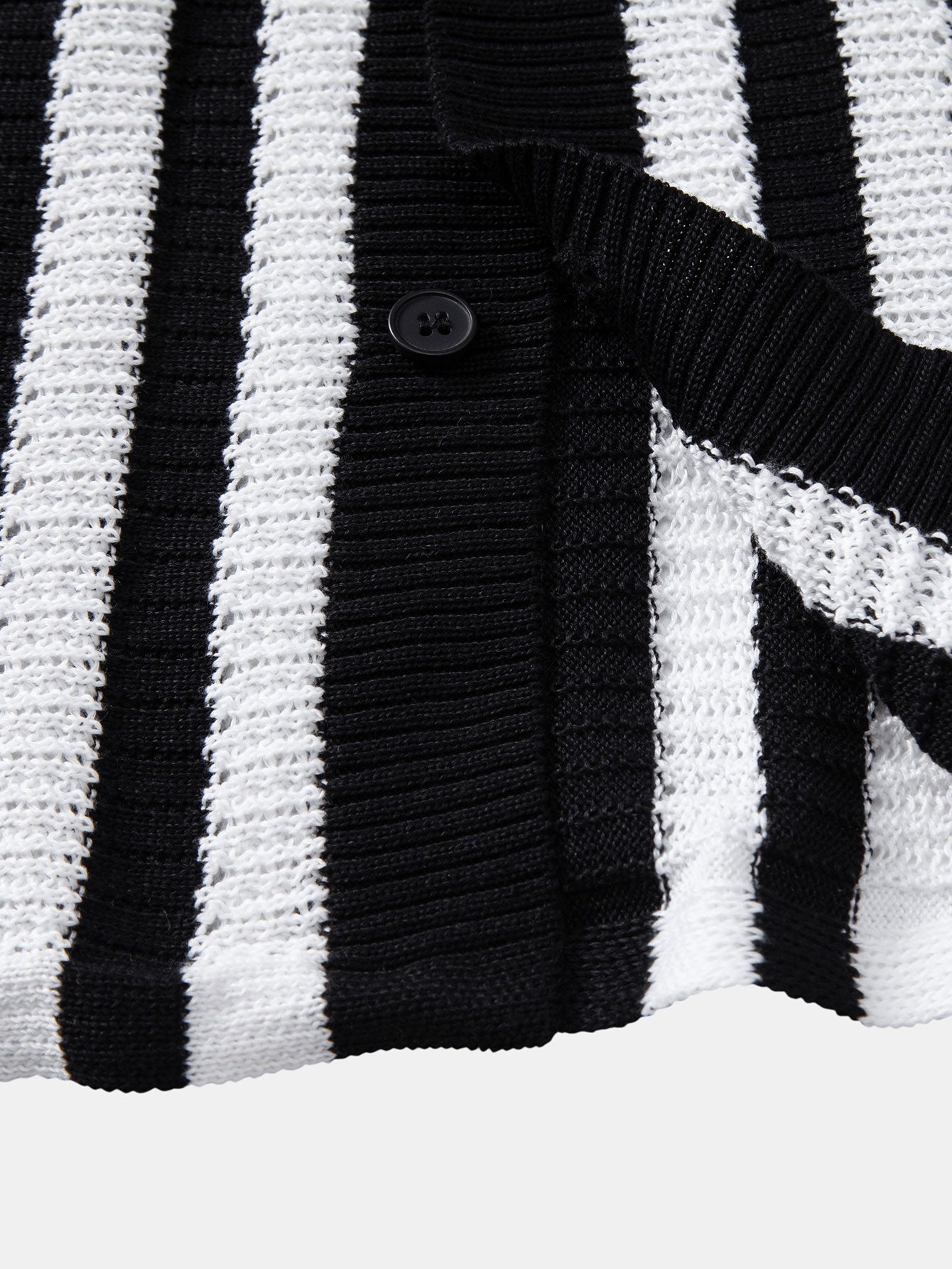 CHEMISE À RAYURES AVEC ÉPAULES BAISSÉES