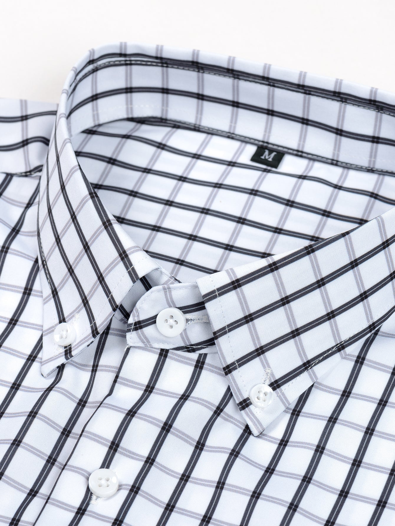CHEMISE À MANCHES LONGUES À CARREAUX AVEC BOUTONS