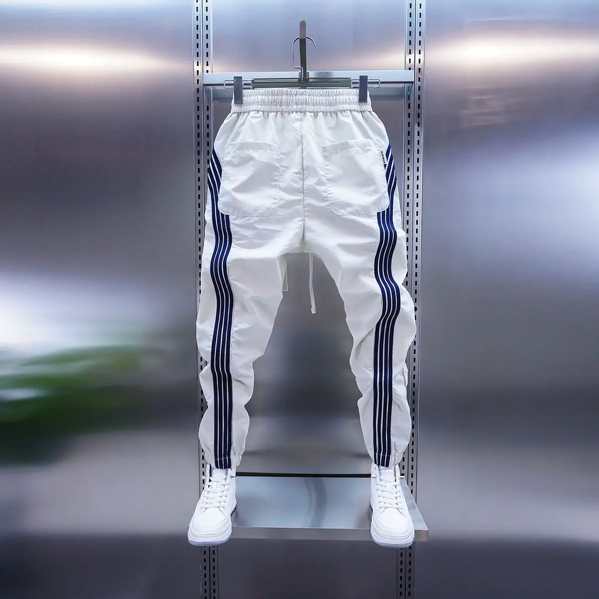 LAURENT MONACO | PANTALON DE YOGA SPORTIF À RAYURES DÉCONTRACTÉ