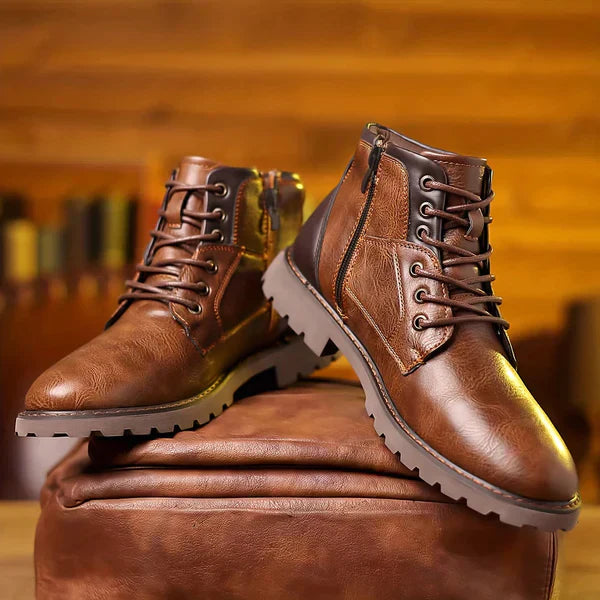 LAURENT MONACO | BOTTES RÉSISTANTES AVEC LACETS